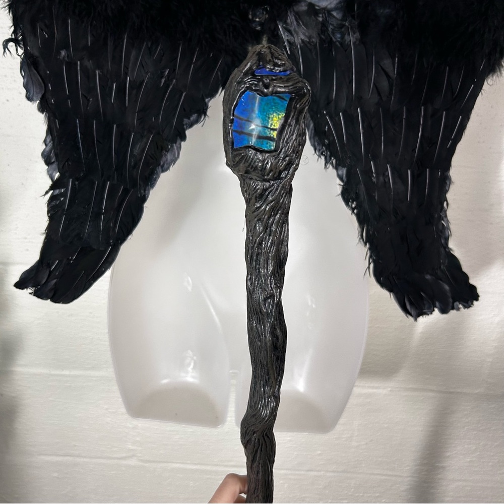 3 piece Maleficent costume - Picture 9 of 10